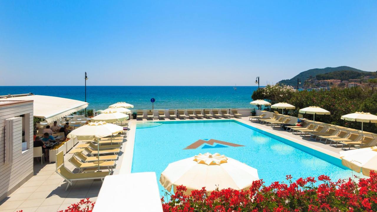 Hotel Montecristo 마리나디캄포 외부 사진